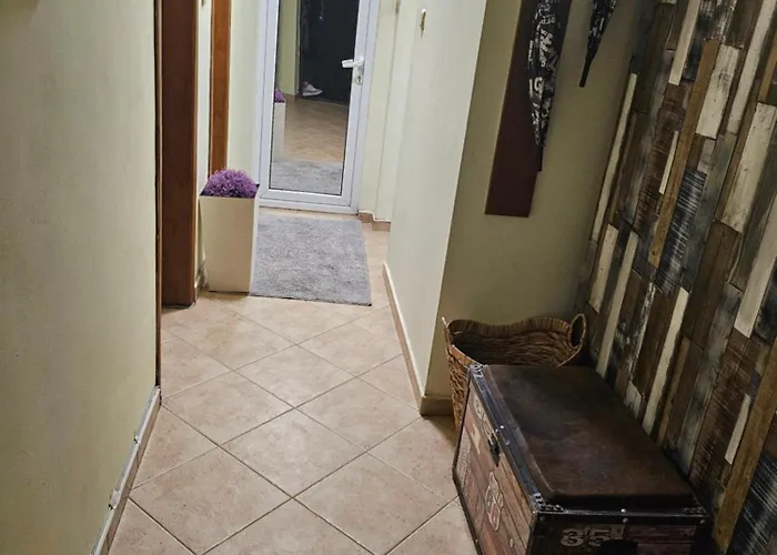 за двама в град 게스트하우스 3*