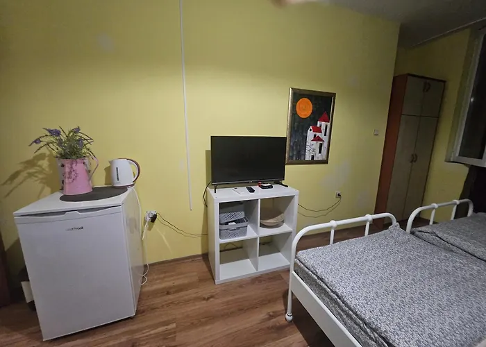 Penzion за двама в град Burgas City